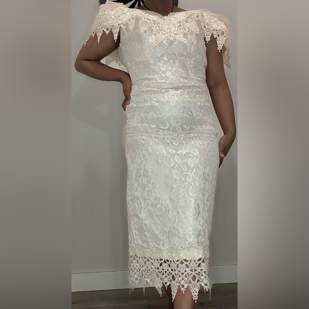 Elegant Cream Lace Off the Shoulder formal Dress /wedding dress